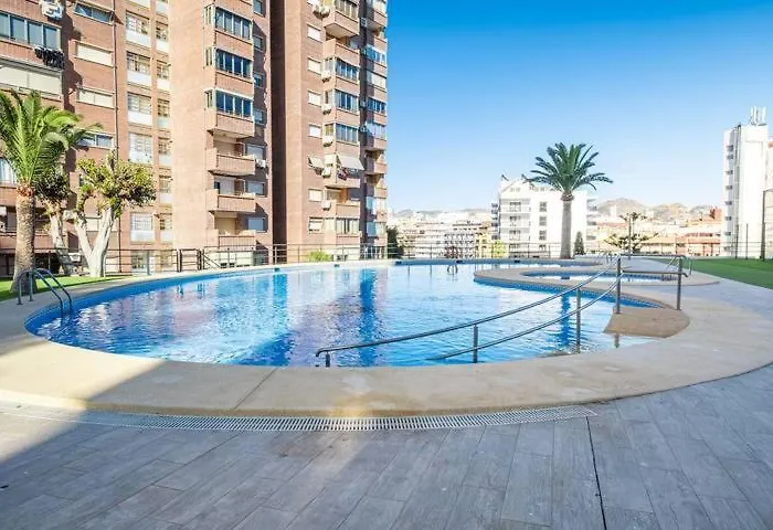 Benipark Skyline Poniente アパート